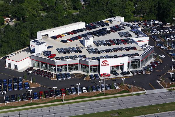 Dealership gallery photo 1